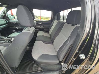 2020 Toyota Tacoma TRD Off-Road Crew Cab Medium Bed - zdjęcie 13 z 22 - miniatura