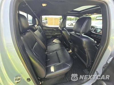 2019 Toyota Tacoma Limited Crew Cab Medium Bed - zdjęcie 16 z 23 - miniatura
