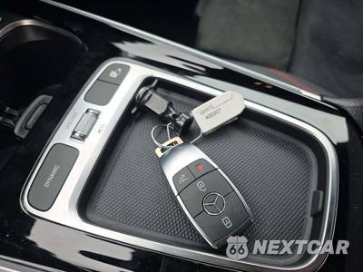 2025 Mercedes-Benz GLB 250 - zdjęcie 5 z 18 - miniatura