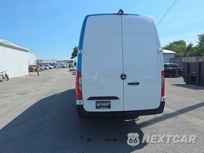 2023 Mercedes-Benz Sprinter 2500 Cargo Van High Roof 170.0" WB - zdjęcie 4 z 30 - miniatura