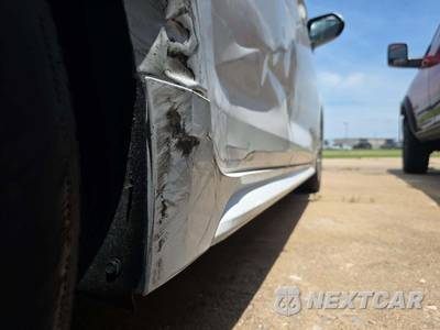 2026 Toyota Corolla LE Sedan - zdjęcie 26 z 30 - miniatura