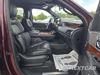 2019 Lincoln Navigator Select - zdjęcie 19 z 26 - miniatura