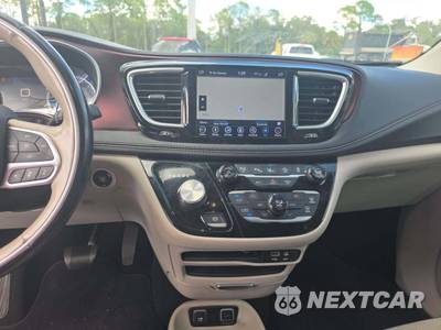 2018 Chrysler Pacifica Limited 121.6" WB - zdjęcie 10 z 25 - miniatura