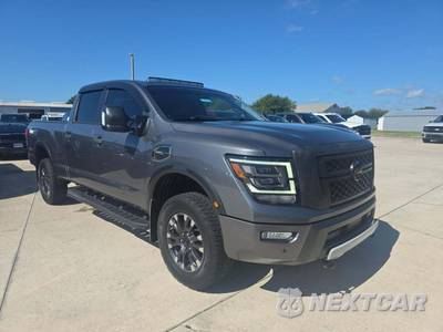 2022 Nissan TITAN XD PRO-4X Crew Cab Medium Bed - zdjęcie 4 z 23 - miniatura