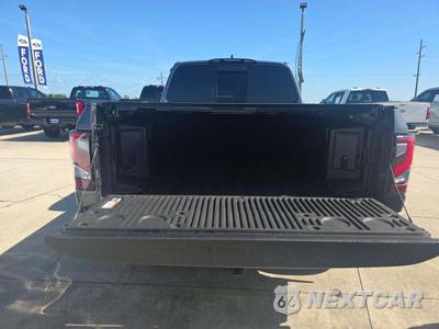 2022 Nissan TITAN XD PRO-4X Crew Cab Medium Bed - zdjęcie 14 z 23 - miniatura