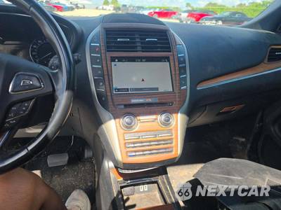 2019 Lincoln MKC Reserve - zdjęcie 7 z 27 - miniatura