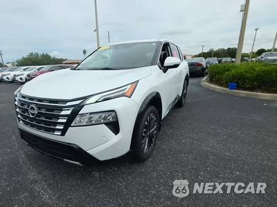 2024 Nissan Rogue Platinum - zdjęcie 1 z 20 - miniatura