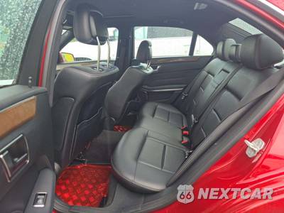 2014 Mercedes-Benz E 350 4MATIC Sedan - zdjęcie 10 z 23 - miniatura