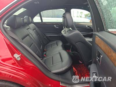 2014 Mercedes-Benz E 350 4MATIC Sedan - zdjęcie 13 z 23 - miniatura