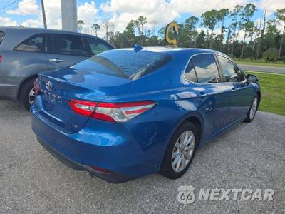 2020 Toyota Camry LE - zdjęcie 3 z 27 - miniatura