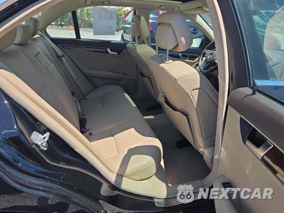 2012 Mercedes-Benz C 300 4MATIC Sedan - zdjęcie 13 z 28 - miniatura
