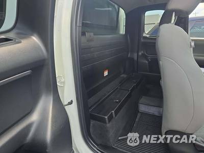 2022 Toyota Tacoma SR Extended Cab Long Bed w/Rear Doors - zdjęcie 16 z 26 - miniatura