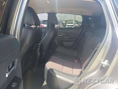 2025 Nissan Kicks SR - zdjęcie 10 z 18 - miniatura