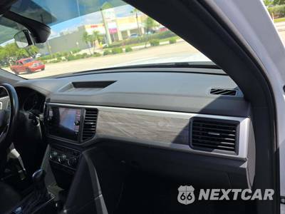 2021 Volkswagen Atlas Cross Sport 2.0T SE w/Technology - zdjęcie 16 z 21 - miniatura
