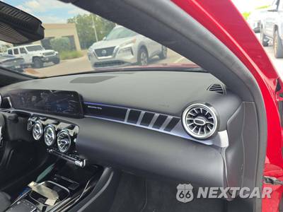 2021 Mercedes-Benz AMG A 35 4MATIC - zdjęcie 16 z 22 - miniatura