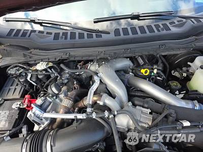 2025 Ford Super Duty F-250 Platinum Crew Cab Medium Bed - zdjęcie 20 z 21 - miniatura