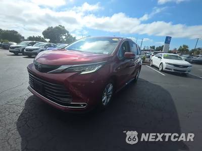 2023 Toyota Sienna Limited 7-Passenger 120.5" WB