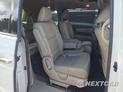 2016 Honda Odyssey Touring Elite 118.1" WB - zdjęcie 17 z 29 - miniatura