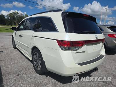 2016 Honda Odyssey Touring Elite 118.1" WB - zdjęcie 2 z 29 - miniatura