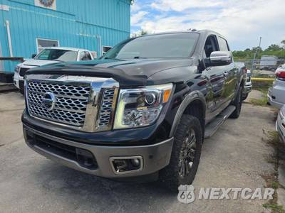 2018 Nissan TITAN Platinum Reserve Crew Cab Short Bed