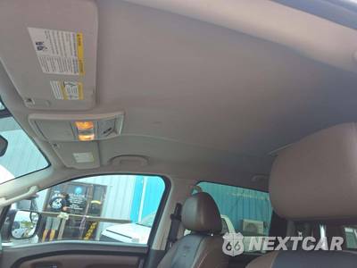 2018 Nissan TITAN Platinum Reserve Crew Cab Short Bed - zdjęcie 11 z 30 - miniatura