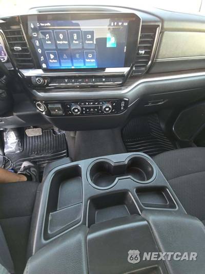 2025 Chevrolet Silverado 2500HD LT Crew Cab Medium Bed 1LT - zdjęcie 10 z 21 - miniatura