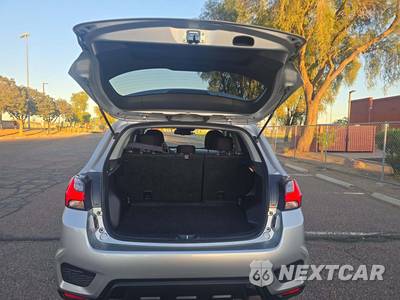 2026 Mitsubishi Outlander Sport 2.0 LE - zdjęcie 14 z 20 - miniatura