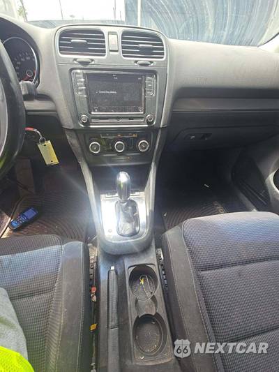 2013 Volkswagen Golf 2.0L TDI - zdjęcie 10 z 20 - miniatura