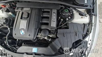 2011 BMW 3 Series Coupe 328i xDrive - zdjęcie 34 z 34 - miniatura