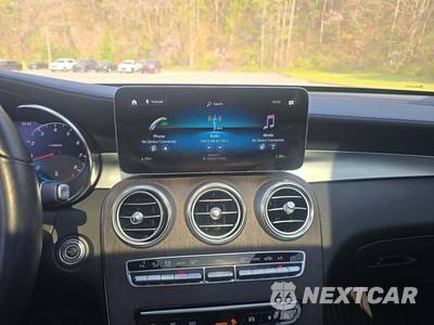 2023 Mercedes-Benz GLC 300 4MATIC - zdjęcie 7 z 19 - miniatura