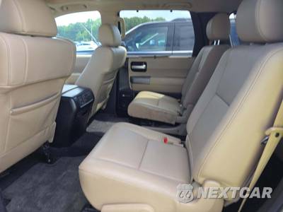 2014 Toyota Sequoia Limited - zdjęcie 13 z 20 - miniatura