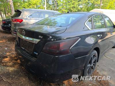 2013 Nissan Altima 2.5 SV Sedan - zdjęcie 3 z 20 - miniatura