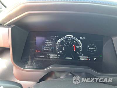 2022 Toyota Tundra Platinum Crew Cab Short Bed - zdjęcie 9 z 29 - miniatura