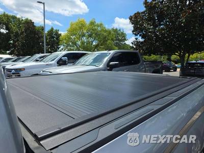 2022 Toyota Tundra Platinum Crew Cab Short Bed - zdjęcie 15 z 29 - miniatura
