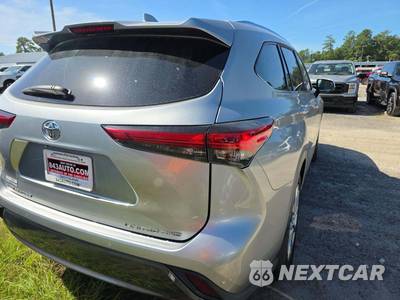 2023 Toyota Highlander Limited - zdjęcie 3 z 23 - miniatura