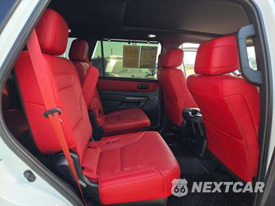 2025 Toyota Sequoia TRD Pro - zdjęcie 17 z 22 - miniatura