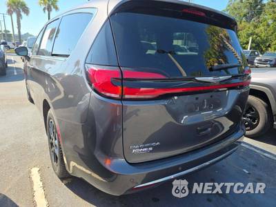 2023 Chrysler Pacifica Touring L 121.6" WB - zdjęcie 2 z 22 - miniatura