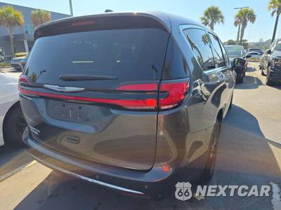 2023 Chrysler Pacifica Touring L 121.6" WB - zdjęcie 3 z 22 - miniatura