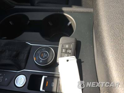 2019 Volkswagen Atlas V6 SE w/Technology R-Line - zdjęcie 8 z 23 - miniatura