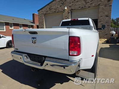 2018 Ram 3500 Tradesman Crew Cab Long Bed DRW - zdjęcie 3 z 30 - miniatura