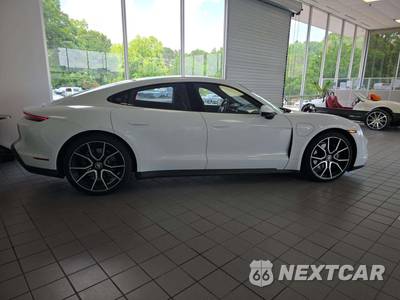 2022 Porsche Taycan - zdjęcie 4 z 23 - miniatura