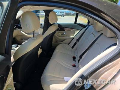 2016 Mercedes-Benz C 300 4MATIC - zdjęcie 13 z 23 - miniatura