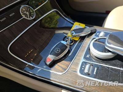 2016 Mercedes-Benz C 300 4MATIC - zdjęcie 8 z 23 - miniatura