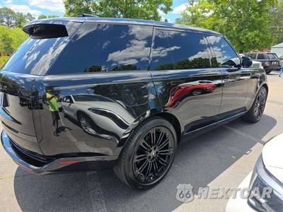 2025 Land Rover Range Rover SE LWB w/7-Passenger Seating - zdjęcie 4 z 21 - miniatura