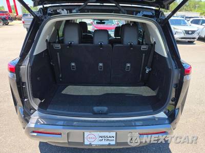 2024 Nissan Pathfinder SL - zdjęcie 15 z 21 - miniatura