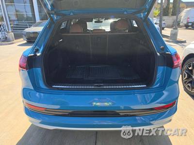 2019 Audi e-tron Premium Plus - zdjęcie 14 z 24 - miniatura
