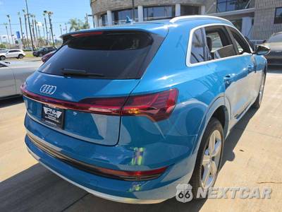 2019 Audi e-tron Premium Plus - zdjęcie 3 z 24 - miniatura