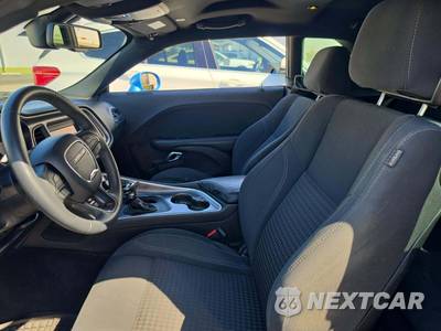 2019 Dodge Challenger SXT - zdjęcie 6 z 26 - miniatura