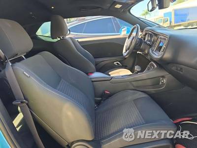 2019 Dodge Challenger SXT - zdjęcie 18 z 26 - miniatura
