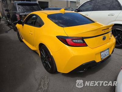 2026 Toyota GR86 Yuzu Edition - zdjęcie 2 z 25 - miniatura